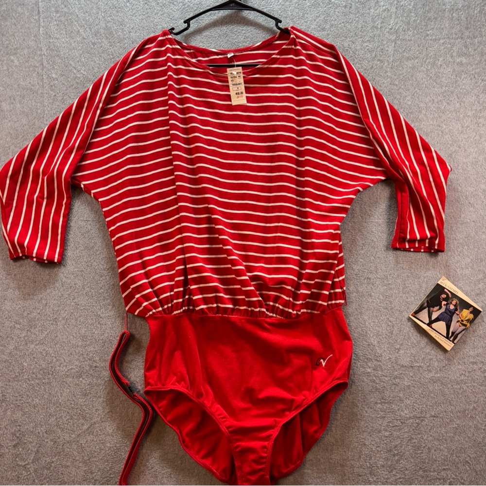 Vintage Advantage by Richard Simmons Blousatard NWT Sz Medium Red/White Stripe